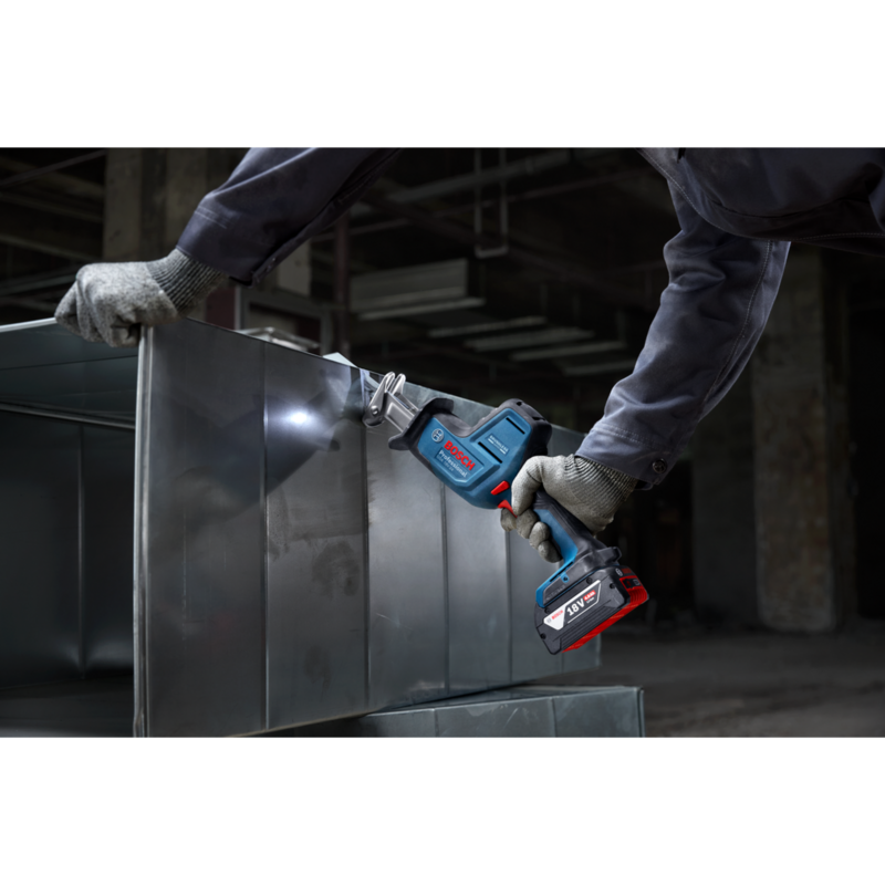 Bosch Professional Akku-Säbelsäge GSA 18V-24 Professional solo, 18Volt