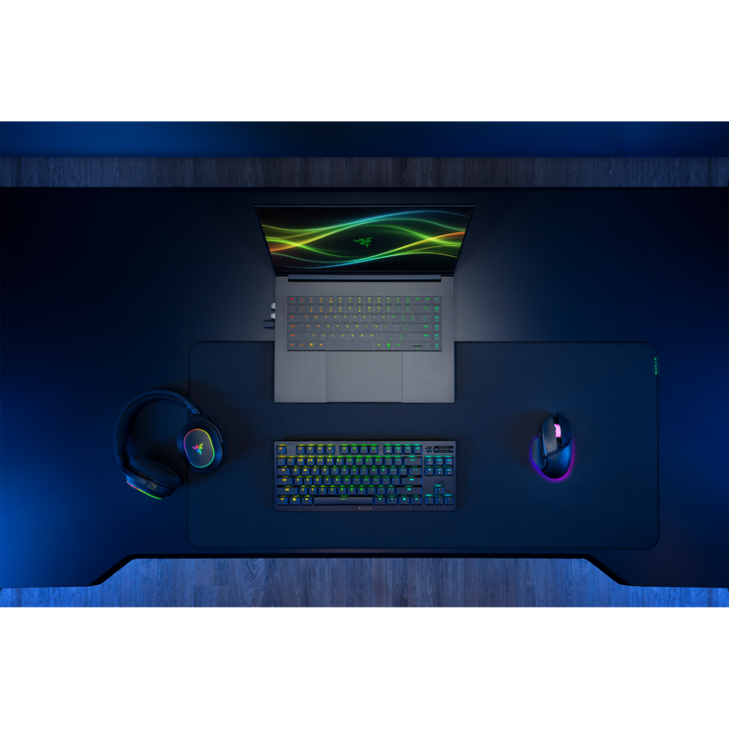 Razer Gaming Notebook Blade 16 (RZ09-05819GN4-R3G1), 16", NVIDIA GeForce RTX 5090, Intel Core Ultra 9 386H, SSD