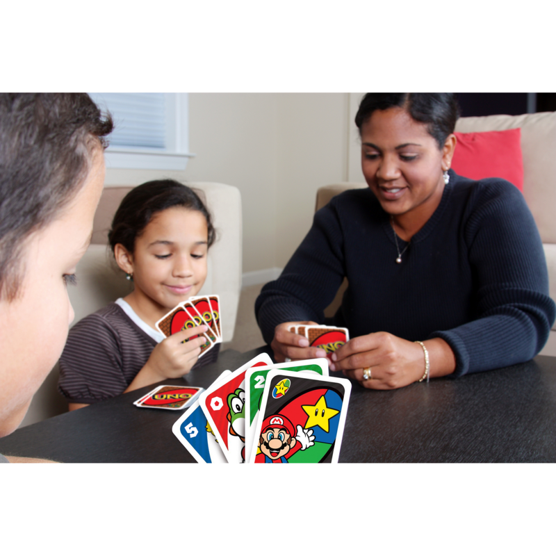 Mattel UNO Super Mario Kartenspiel mit Spezialkarten