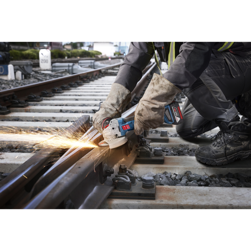 Bosch Professional Akku-Winkelschleifer GWS 18V-11 S Professional solo, 18Volt