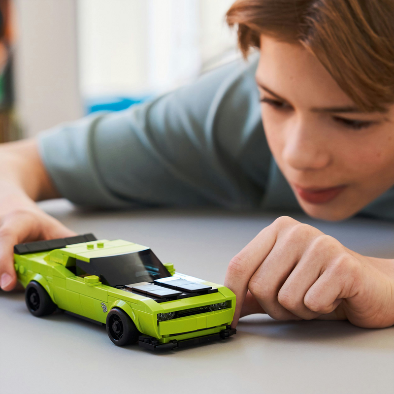 LEGO Speed Champions Dodge Challenger SRT Hellcat Sportwagen