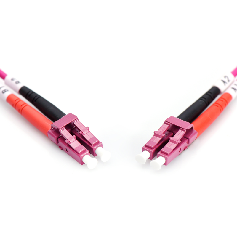 Digitus LWL Patchkabel, Duplex, LC > LC Stecker, Multimode OM4 Kabel